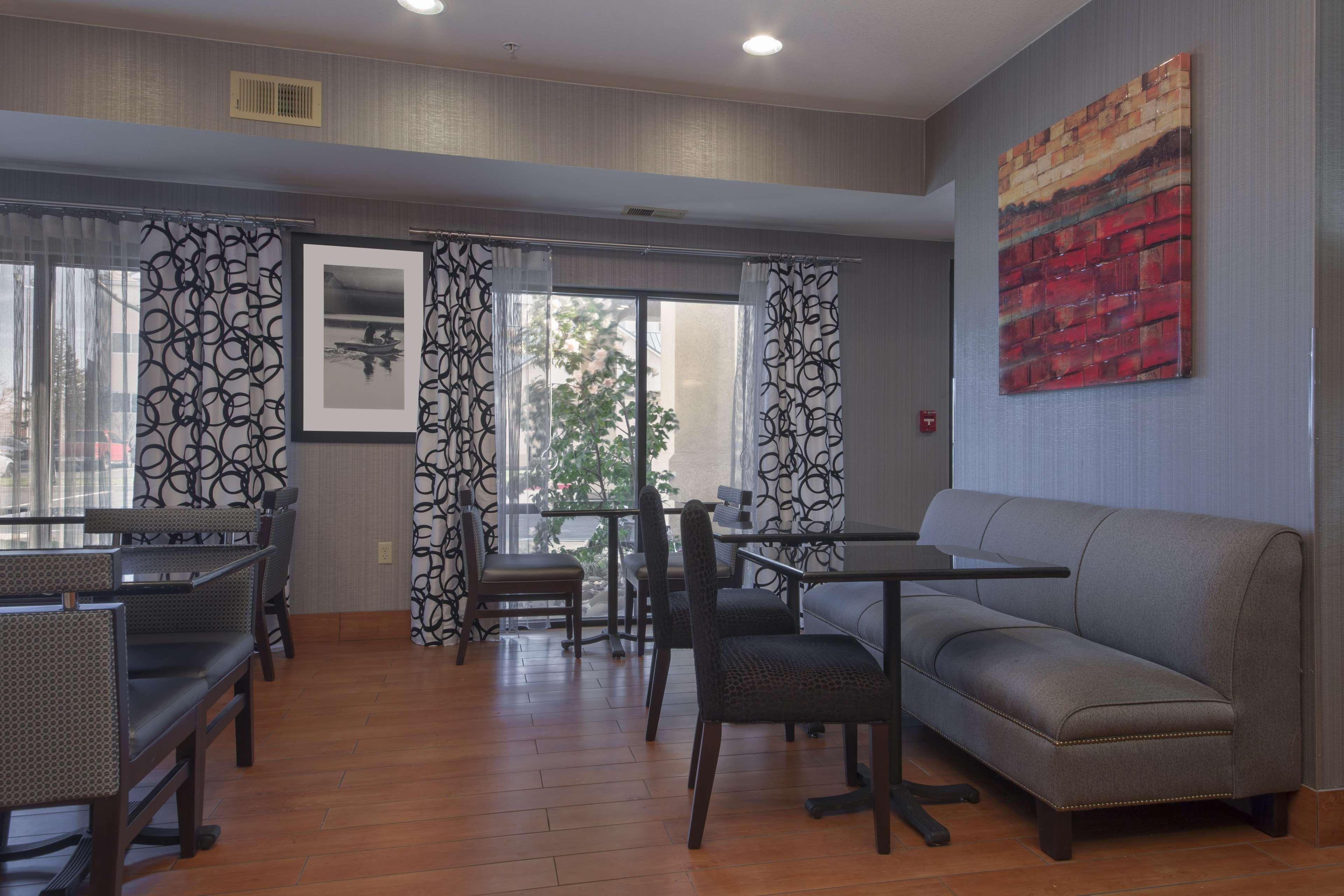 Hampton Inn Tracy Eksteriør billede