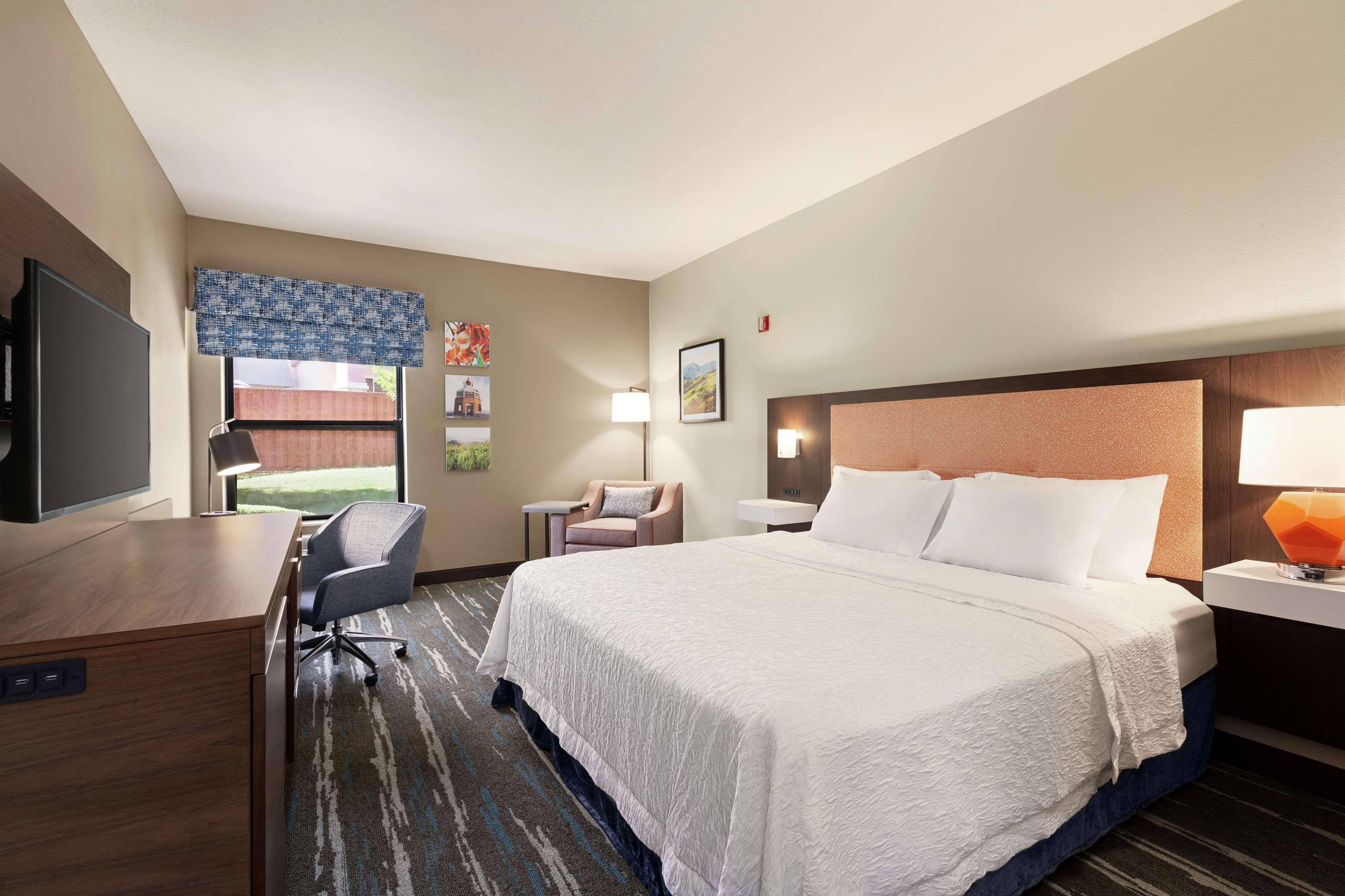 Hampton Inn Tracy Eksteriør billede