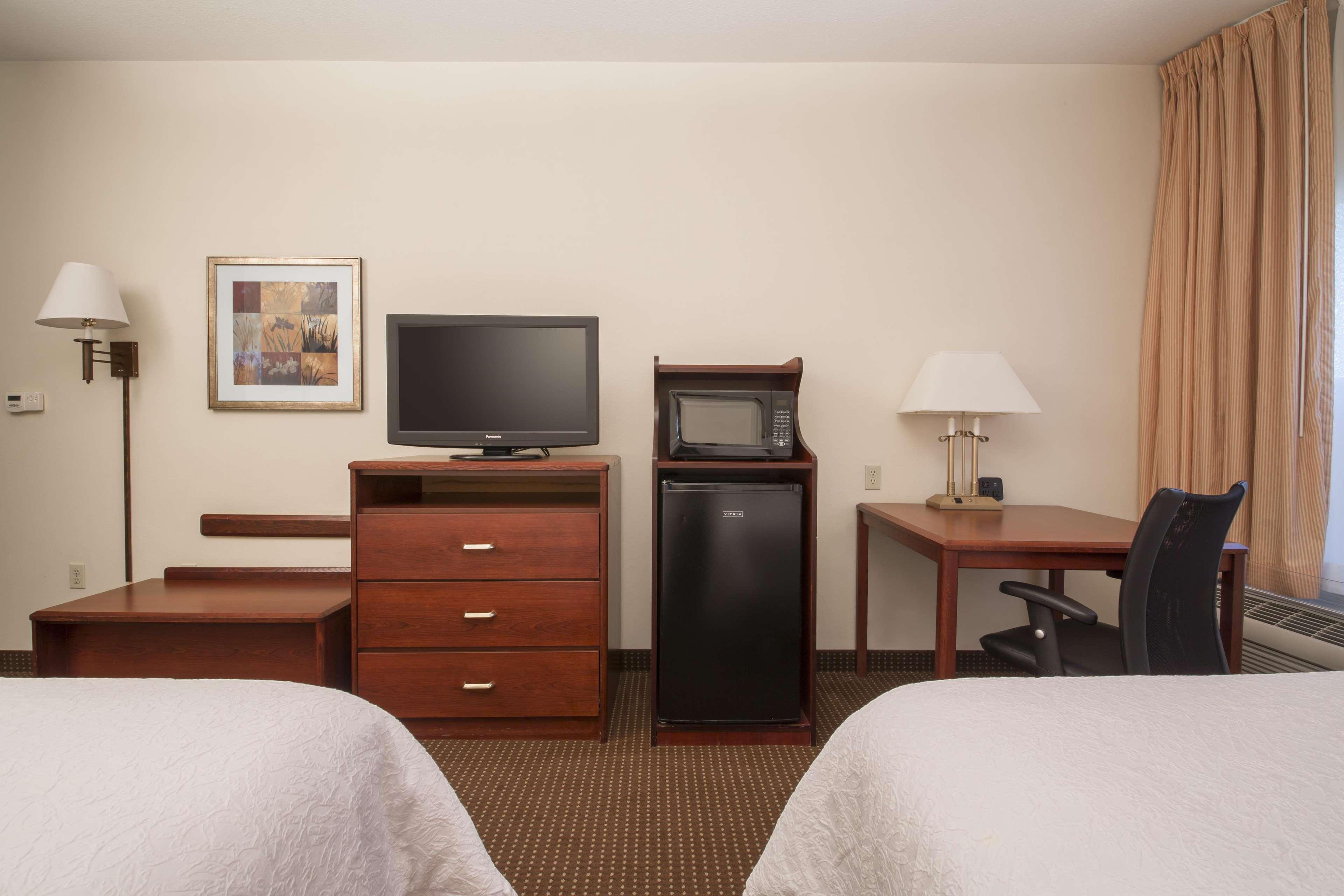 Hampton Inn Tracy Eksteriør billede